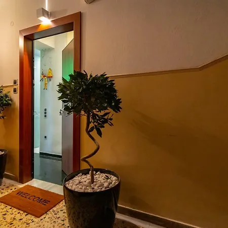 Apartament F & B Collection - Morgenthau Saloniki
